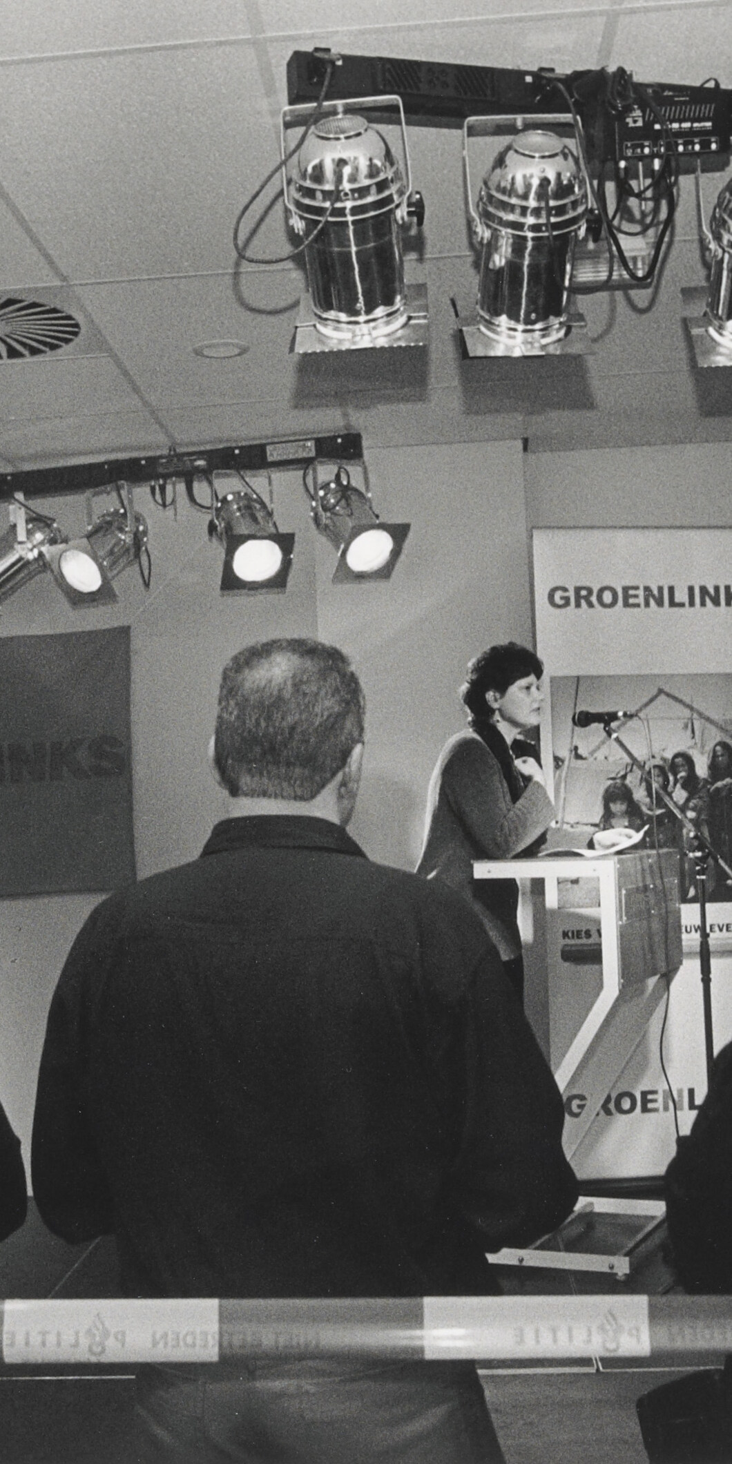 2002