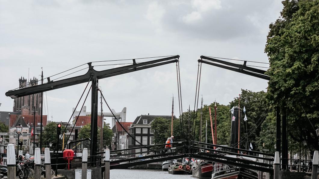 Damiatenbrug