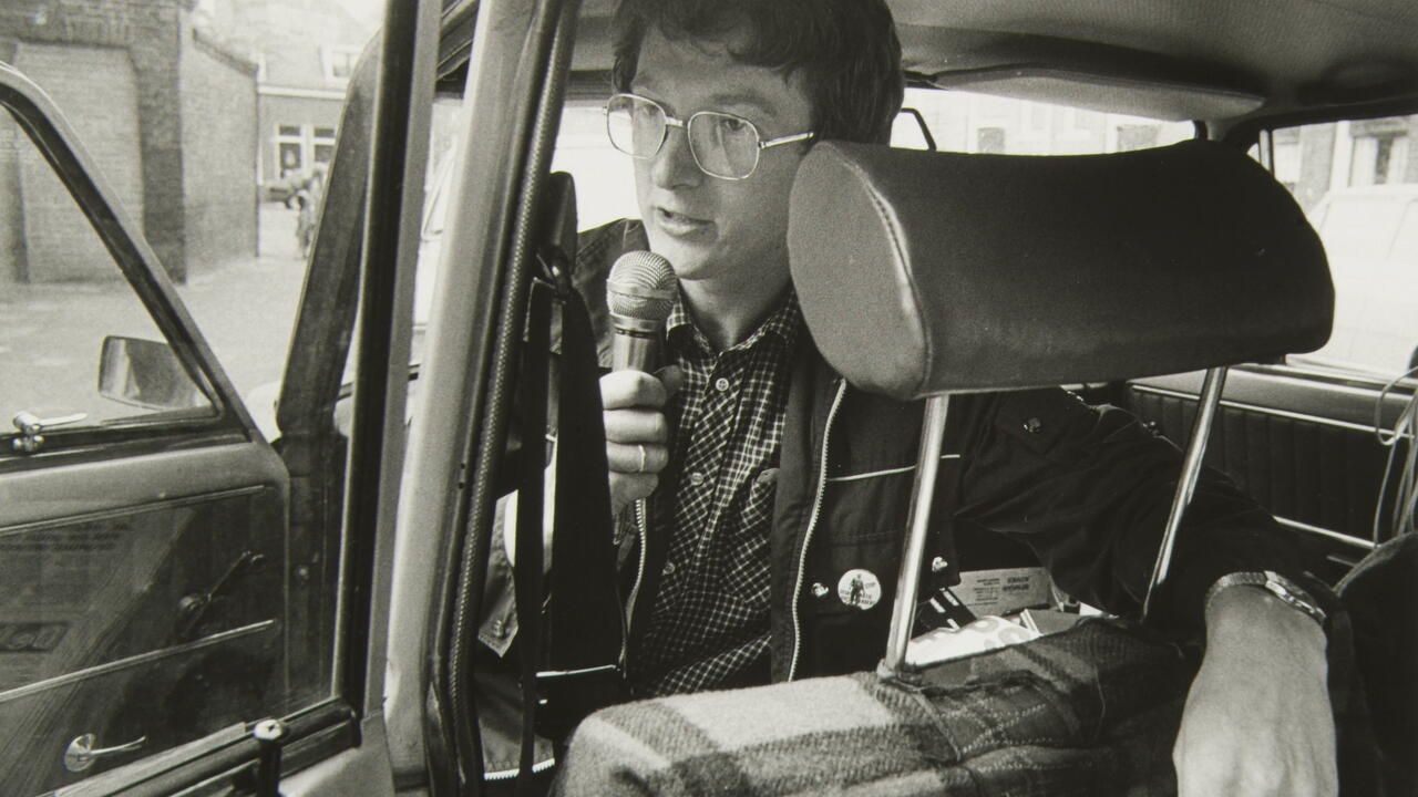 1982